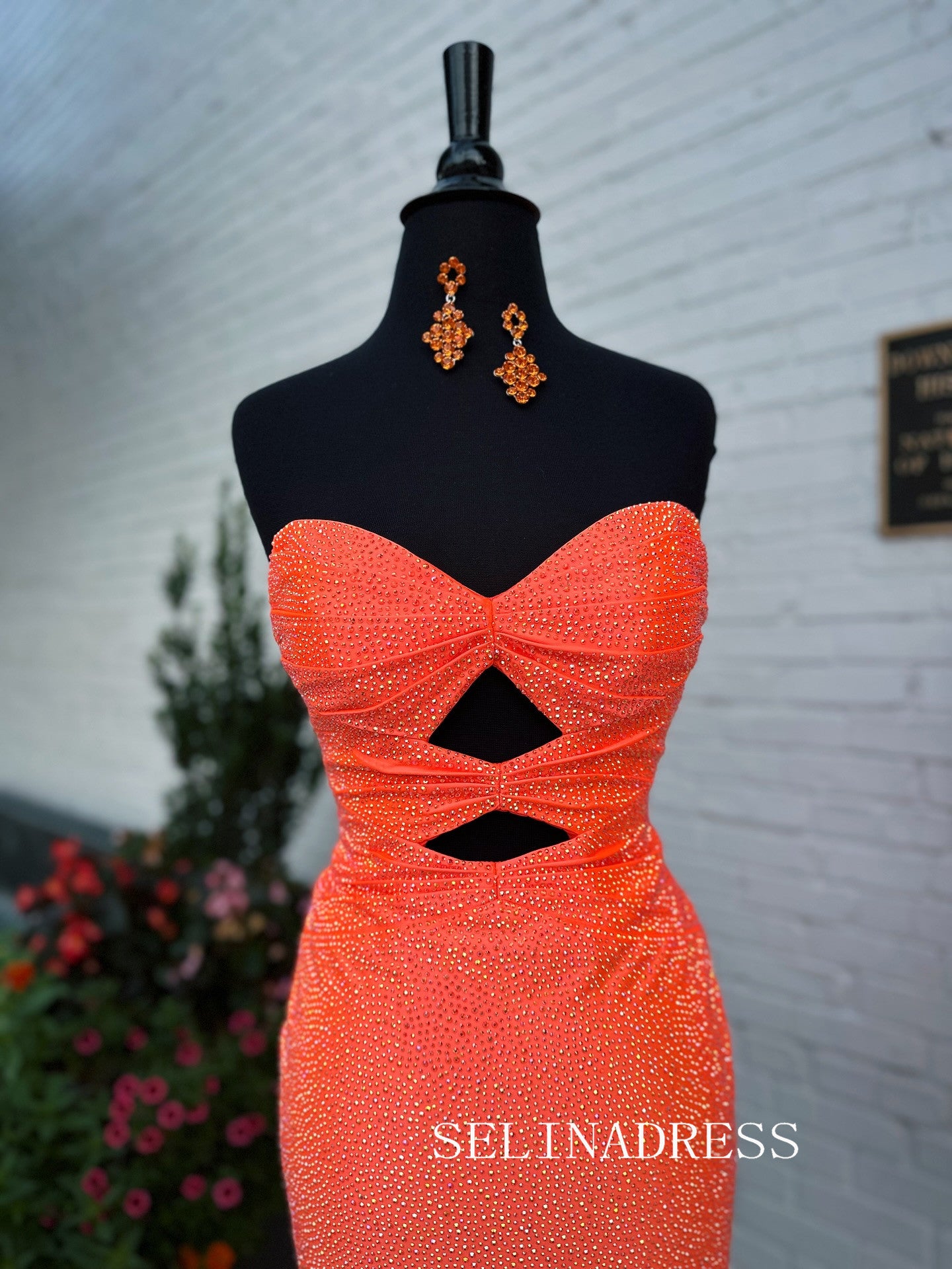 Sheath/Column Hot Stones Sweetheart Short Homecoming Dress #SEA241|Selinadress