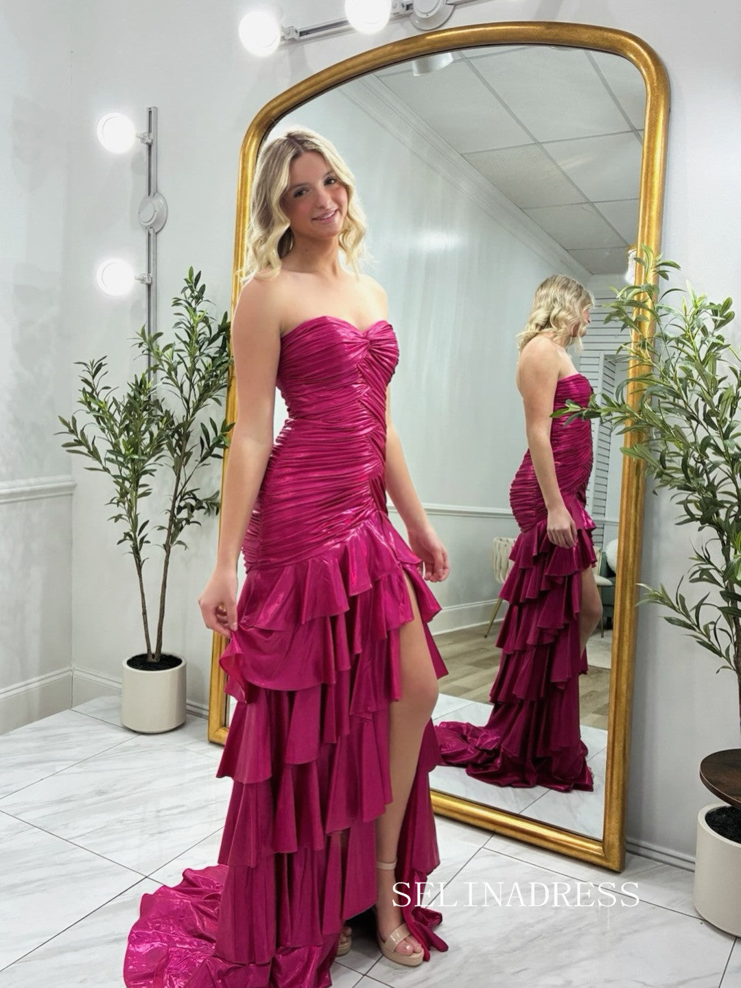 Sheath/Column Strapless  Fuchsia  Long Prom Dresses Multi-layered Evening Dresses SEA293|Selinadress