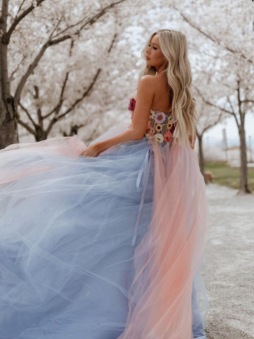 Strapless Floral Wedding Dress Blue & Pink Bicolor Tulle Wedding Gown Layered Bridal Dress KTS001 Strapless Floral Wedding Dress Blue & Pink Bicolor Tulle Wedding Gown Layered Bridal Dress KTS001