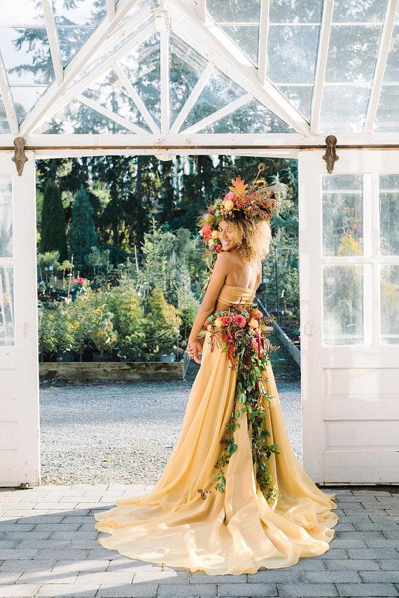 Chic Yellow Wedding Dresses Two Pieces A-line Long Country Wedding Dress With Lace SEW045 Chic Yellow Wedding Dresses Two Pieces A-line Long Country Wedding Dress With Lace SEW045