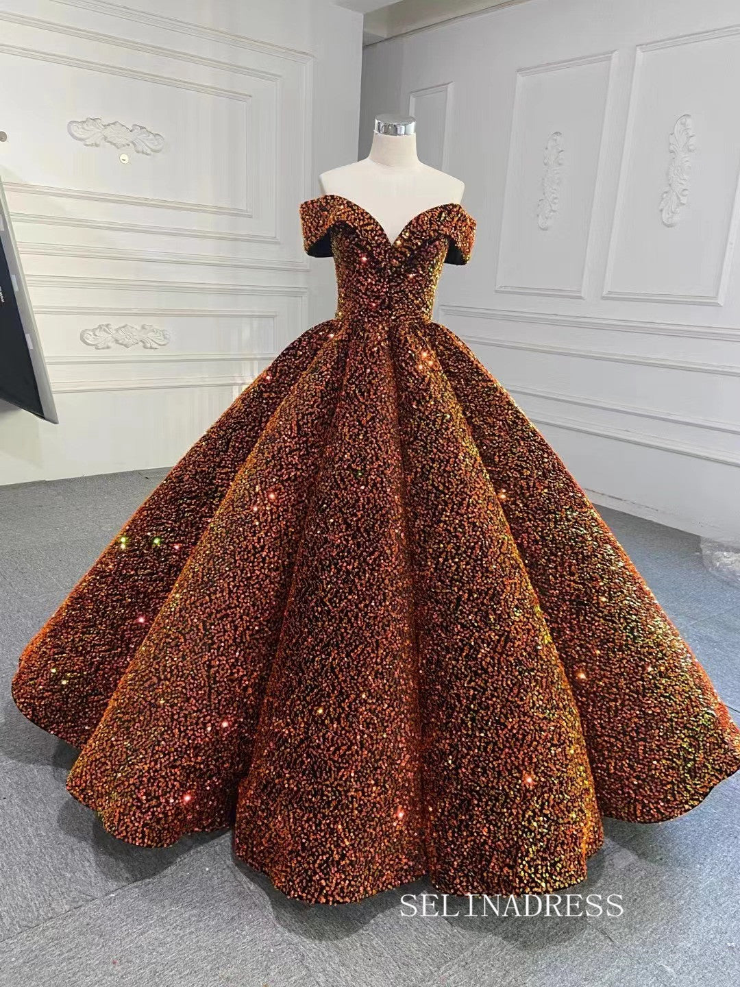 Off-the-shoulder Ball Gowns Beaded Long Prom Dresses Stunning Formal D SELINADRESS Off-the-shoulder Ball Gowns Beaded Long Prom Dresses Stunning Formal D SELINADRESS