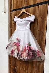 Off-the-shoulder Short Prom Dress Hand Made Flower Homecoming Dress MHL102