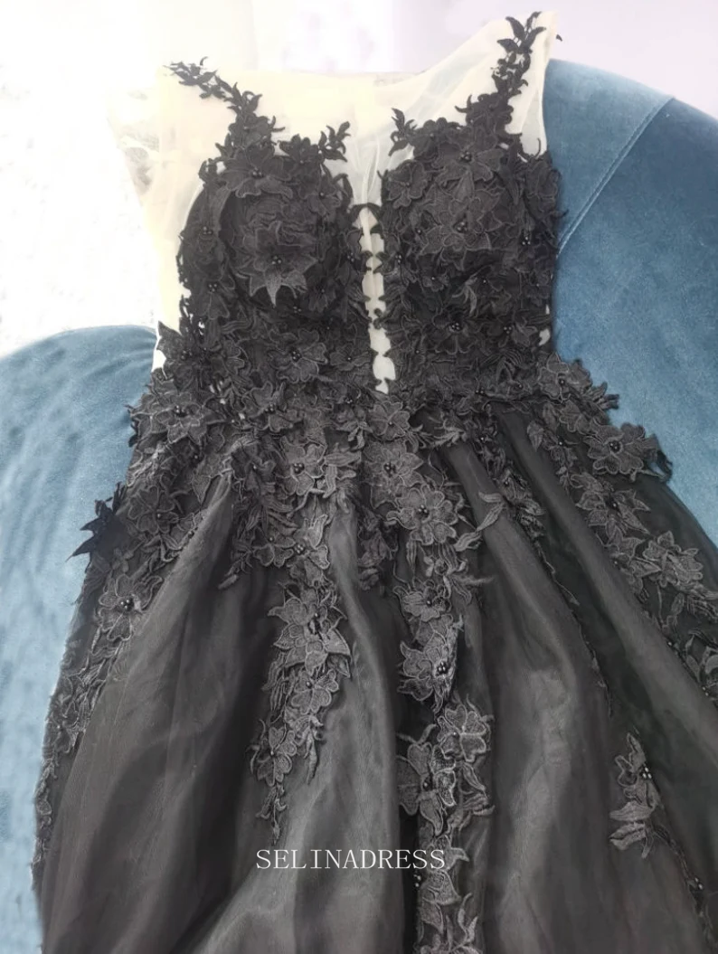 A-line Black Wedding Dress Lace Applique Wedding Dress Backless Side S SELINADRESS A-line Black Wedding Dress Lace Applique Wedding Dress Backless Side S SELINADRESS