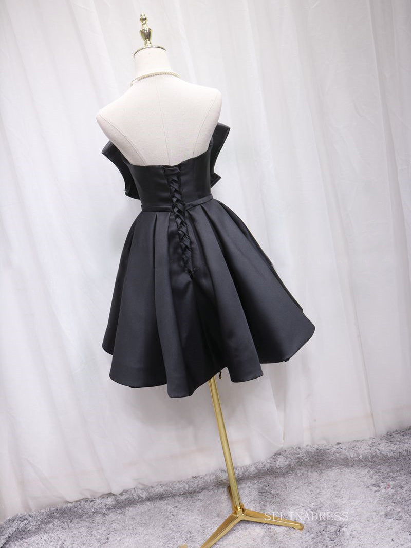 A-line Strapless Black Cute Homecoming Dress Big Bow Short Prom Dresse SELINADRESS A-line Strapless Black Cute Homecoming Dress Big Bow Short Prom Dresse SELINADRESS