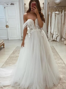 Chic A-line Off-the-shoulder Tulle Lace Wedding Dress Tulle Rustic Wedding Gowns JKW129|Selinadress