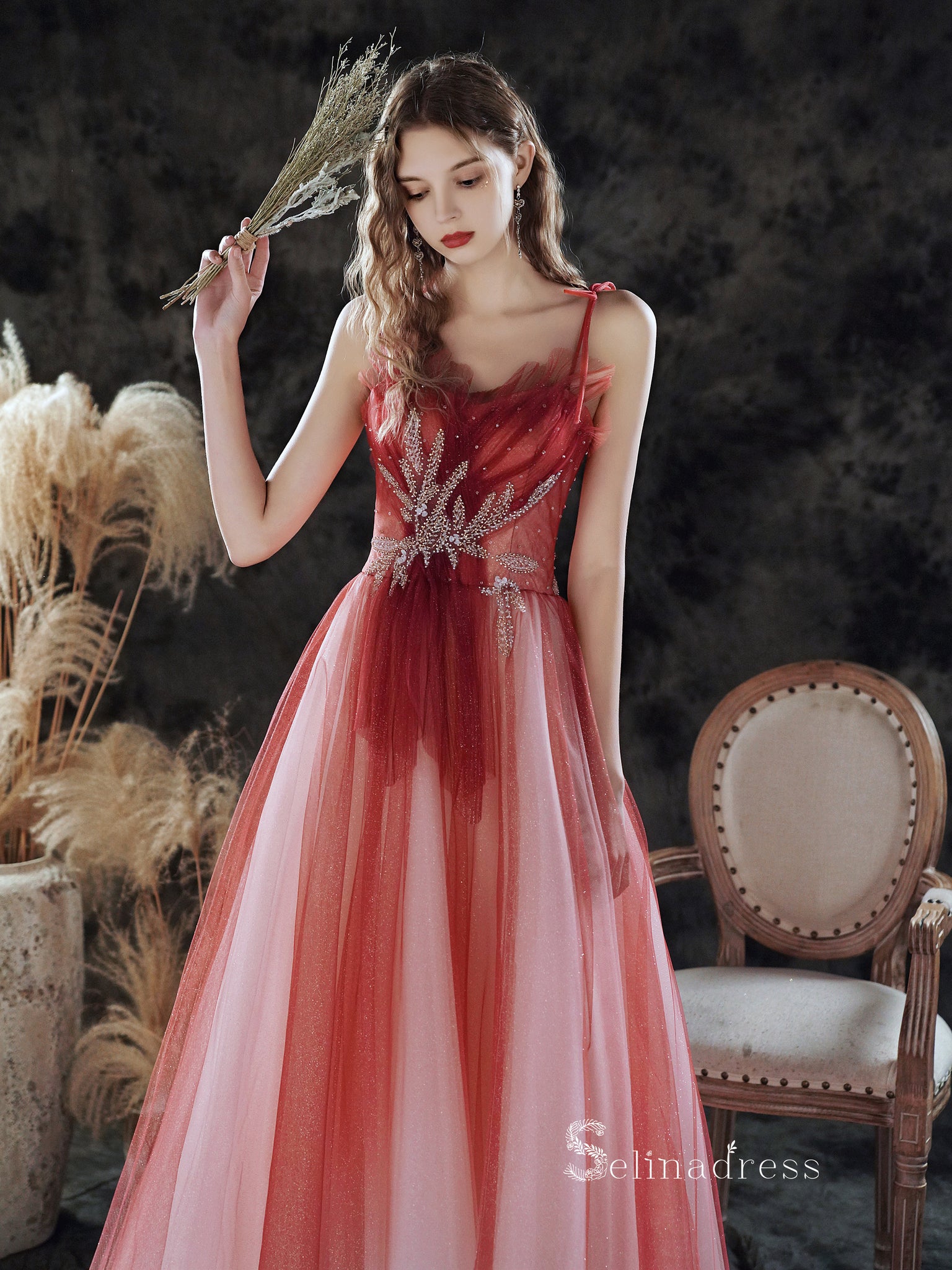 Cheap Red Tulle Prom Dresses 2024 V Neck Spaghetti Straps Long Formal