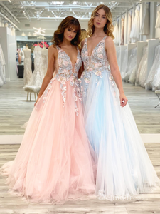 Chic A-line V neck 3D Floral Lace Long Prom Dresses Beautiful Evening Dresses MLK04885|Selinadress