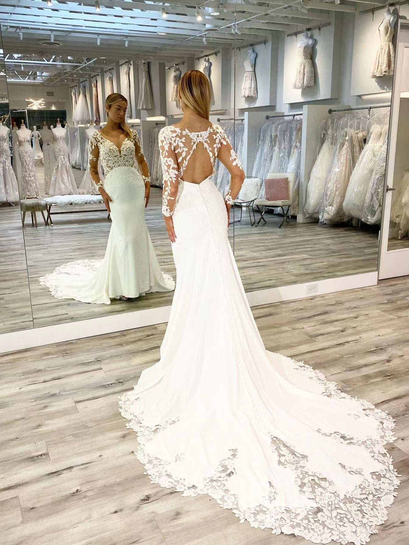 Chic Mermaid_Spaghetti Straps 3D Floral Lace Rustic Beach Wedding Dres SELINADRESS Chic Mermaid_Spaghetti Straps 3D Floral Lace Rustic Beach Wedding Dres SELINADRESS