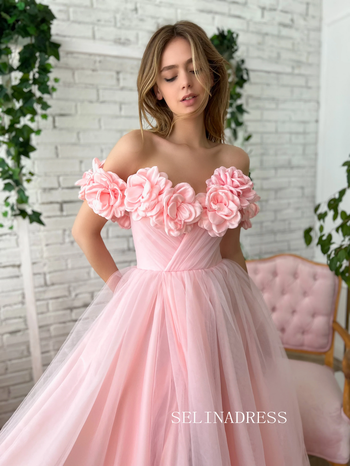 Chic Soft Baby Pink Long Prom Dress With Flower Off-the-shoulder Pink – SELINADRESS