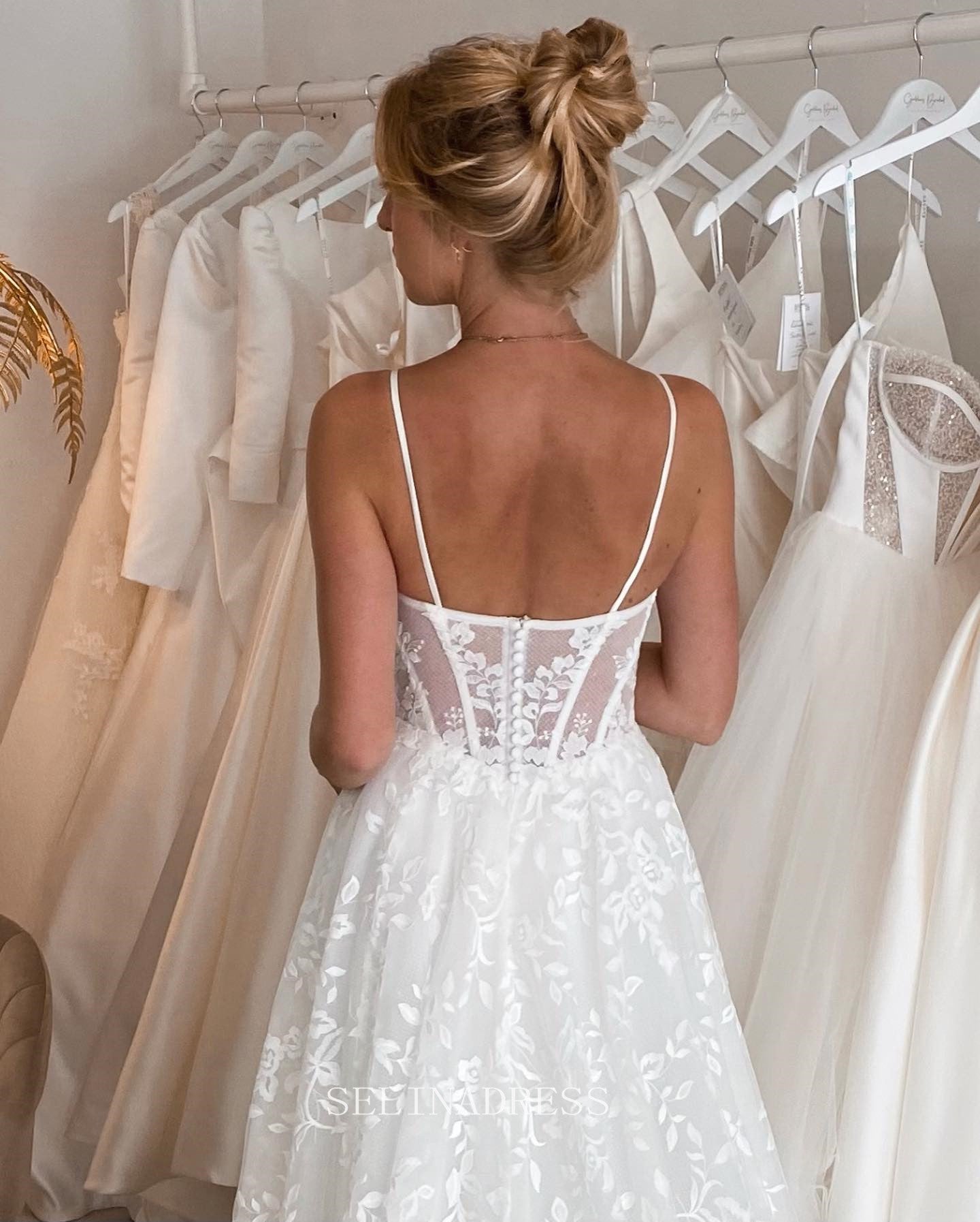 Detachable Puff Sleeve Sweetheart Wedding Dresses Cathedral Train A-li SELINADRESS Detachable Puff Sleeve Sweetheart Wedding Dresses Cathedral Train A-li SELINADRESS