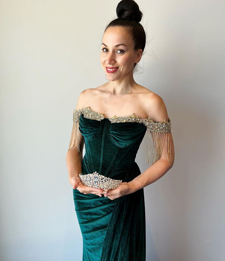 Mermaid Off-the-shoulder Dark Green Prom Dress Beaded Thigh Split Even SELINADRESS Mermaid Off-the-shoulder Dark Green Prom Dress Beaded Thigh Split Even SELINADRESS