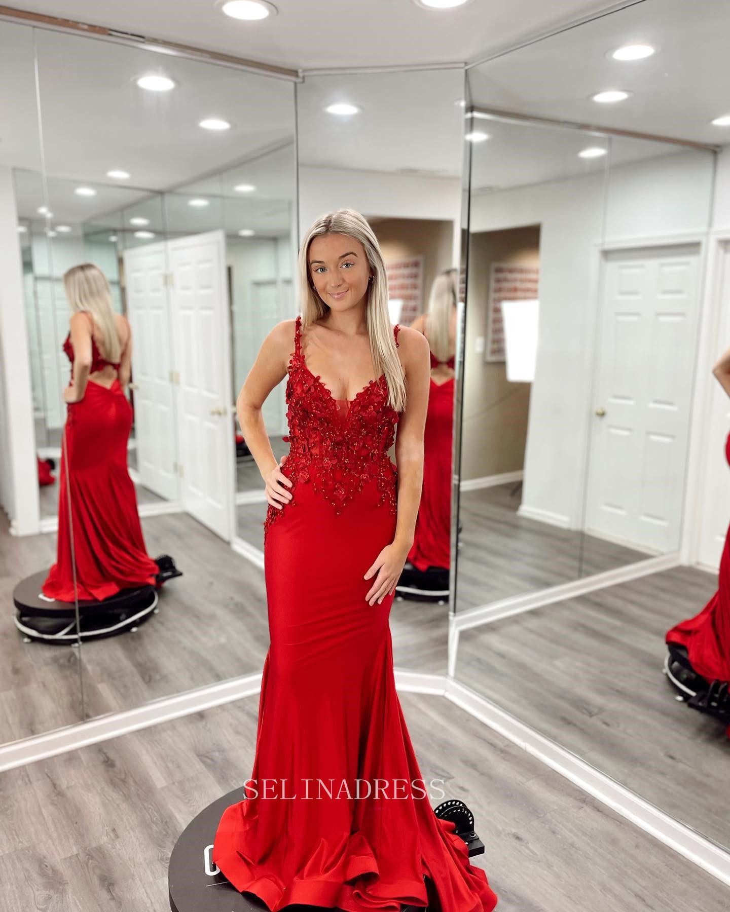 Giorgio Armani Iconic Designs Mermaid Spaghetti Straps Red Prom Dress Beaded Red Formal Dresses Even SELINADRESS Giorgio Armani Iconic Designs Mermaid Spaghetti Straps Red Prom Dress Beaded Red Formal Dresses Even SELINADRESS