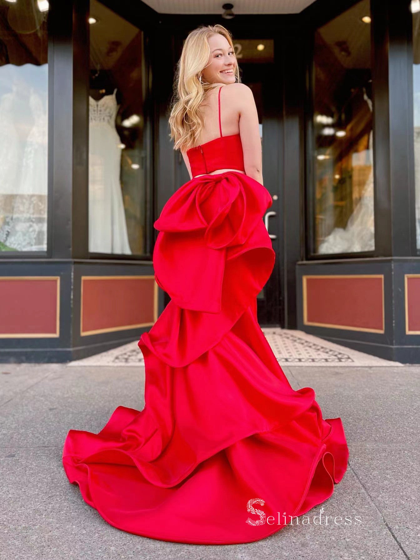 Spaghetti Strap Two Part Prom Dress Low V-Neck Spaghetti Straps Two Piece Mermaid Prom Dress Spaghetti Strap Two Part Prom Dress Low V-Neck Spaghetti Straps Two Piece Mermaid Prom Dress